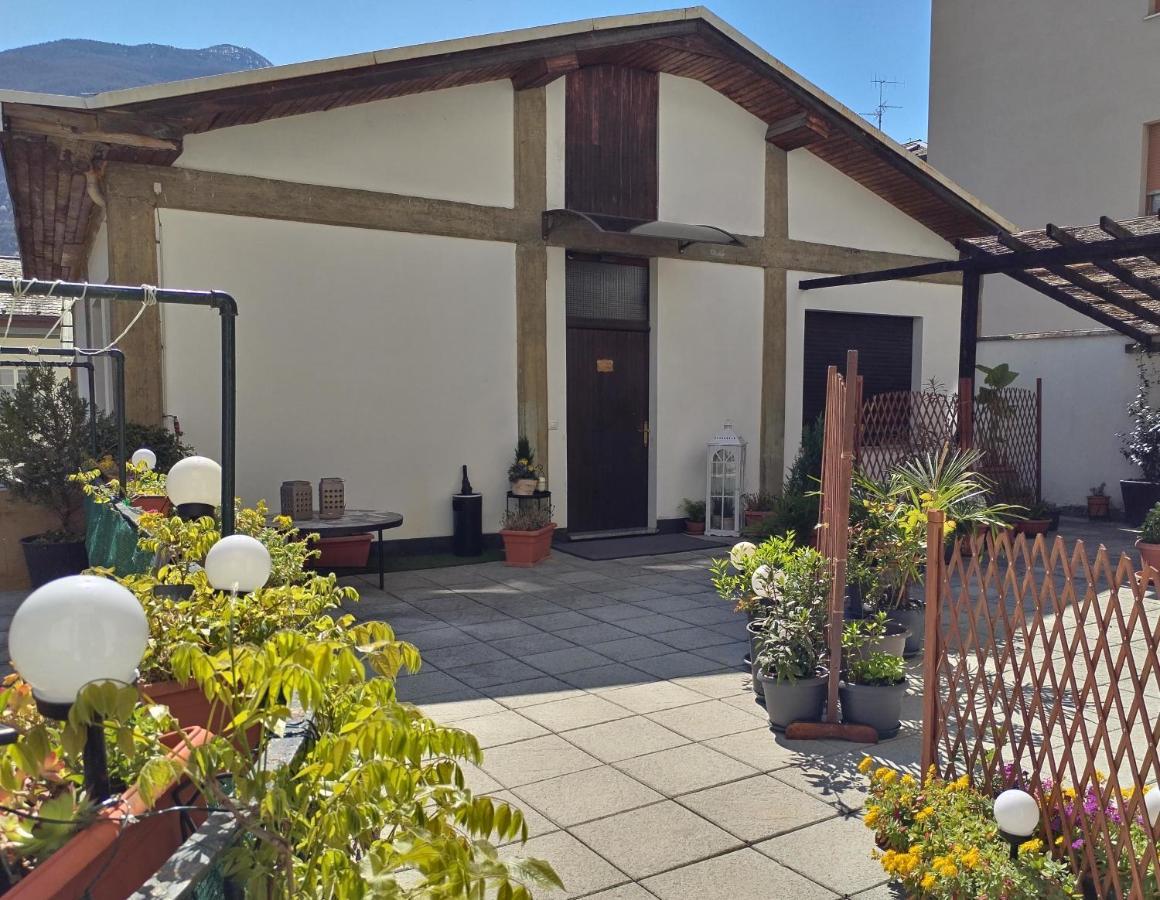 Valtellina -La Casina Sondrio Villa Luaran gambar